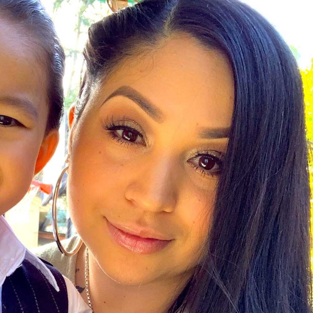 Meet your Posher, Leticia